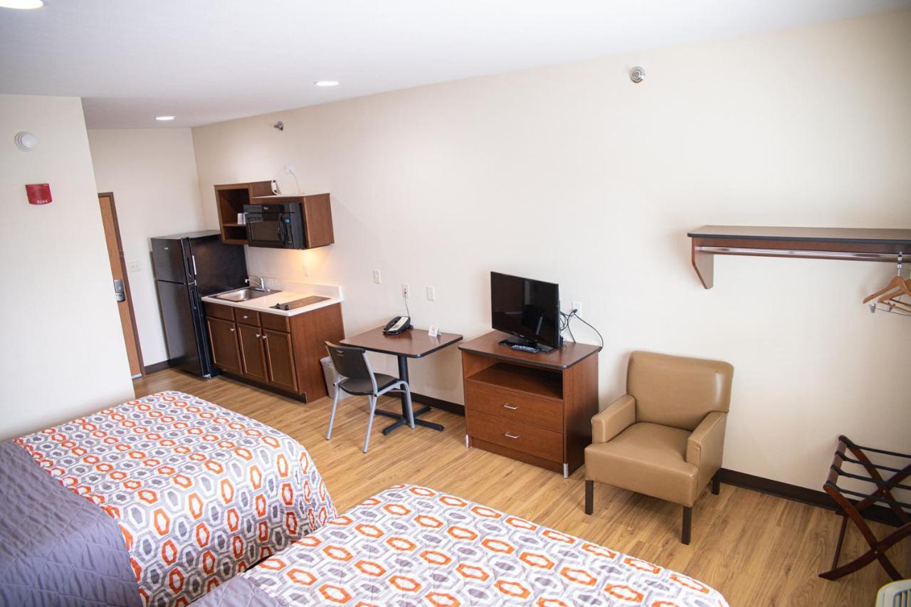 White House Suites Плейнфийлд Екстериор снимка